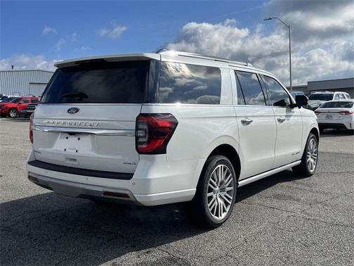 2023 Ford Expedition Max Platinum