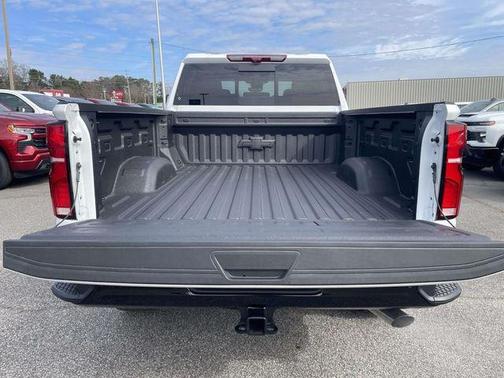 Summit White 2026 Chevrolet Silverado 2500 LTZ