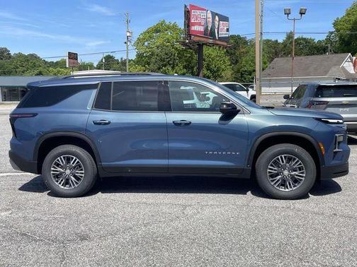 Lakeshore Blue Metallic 2026 Chevrolet Traverse LT