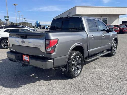 2023 Nissan Titan Platinum Reserve