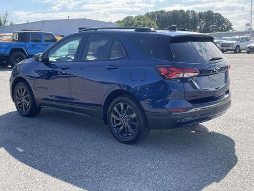 Blue Glow Metallic 2023 Chevrolet Equinox RS