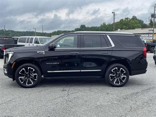 2025 GMC Yukon Elevation