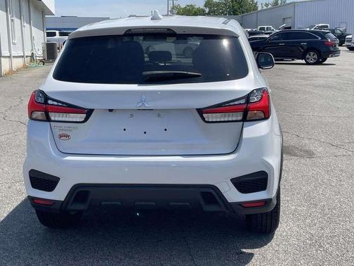 White 2022 Mitsubishi Outlander Sport