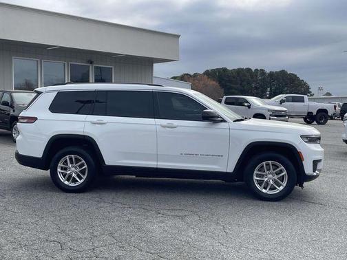 2021 Jeep Grand Cherokee L Laredo