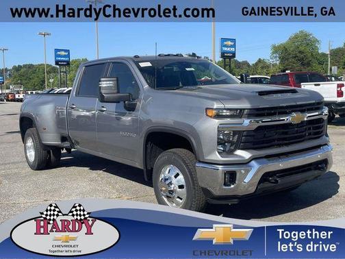 Sterling Gray Metallic 2026 Chevrolet Silverado 3500 LT