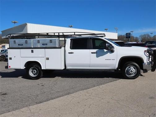 2022 Chevrolet Silverado 3500 WT