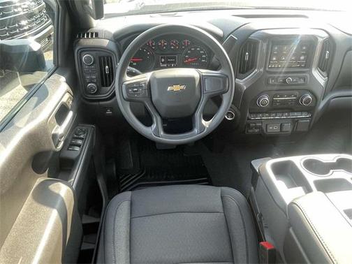 2025 Chevrolet Silverado 2500 Custom