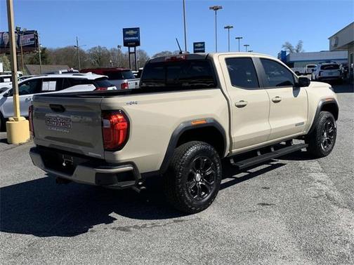2023 GMC Canyon Elevation