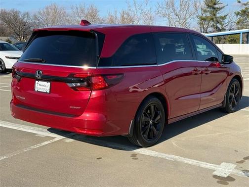 2024 Honda Odyssey 
