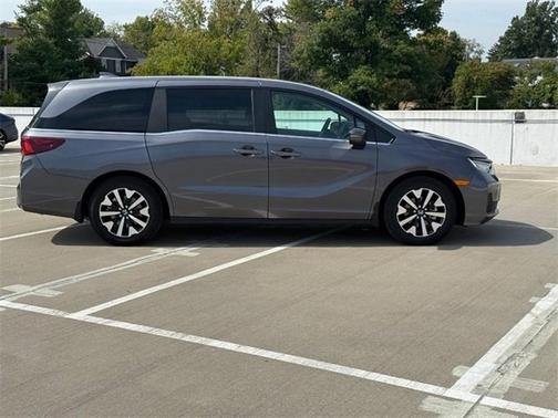 2025 Honda Odyssey 