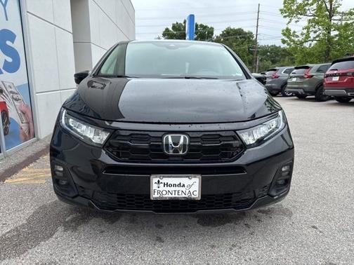 Crystal Black Pearl 2026 Honda Odyssey