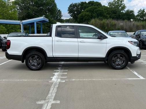 Platinum White Pearl 2026 Honda Ridgeline