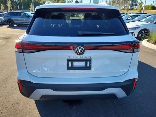 2026 Volkswagen Tiguan 2.0T S