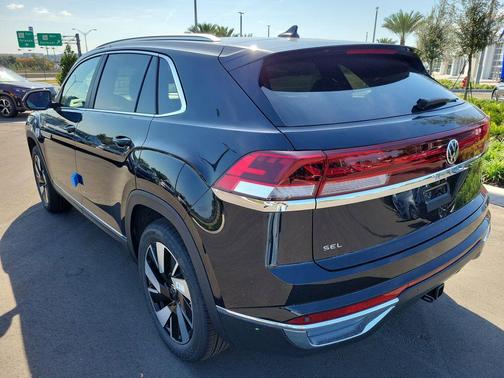 2026 Volkswagen Atlas Cross Sport 2.0T SEL