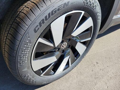 2026 Volkswagen Atlas Cross Sport 2.0T SEL