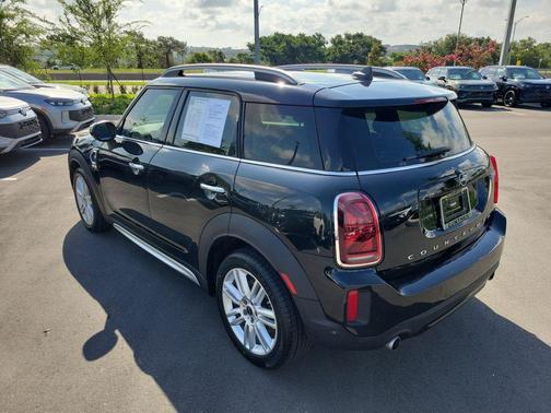 Midnight Black 2024 MINI Countryman Cooper S
