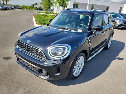 Midnight Black 2024 MINI Countryman Cooper S