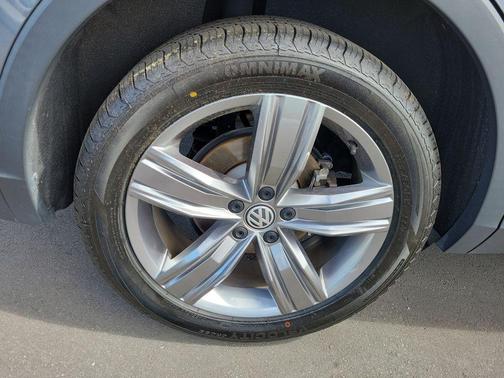 2021 Volkswagen Tiguan 2.0T SEL