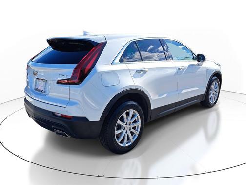 2022 Cadillac XT4 Luxury
