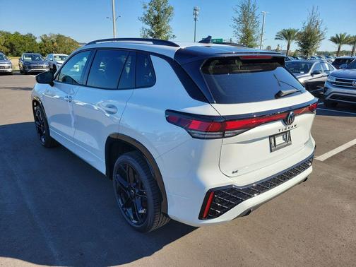 2025 Volkswagen Tiguan 2.0T SE R-Line Black