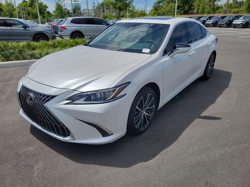 White Pearl 2022 Lexus ES 350 Base