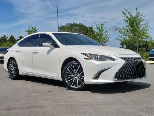 White Pearl 2022 Lexus ES 350 Base