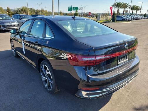 2025 Volkswagen Jetta 1.5T SEL