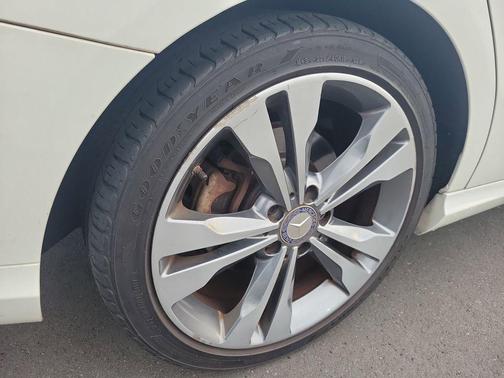 2016 Mercedes-Benz CLA-Class Base