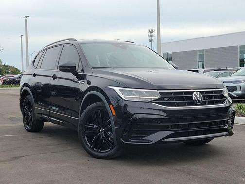 2022 Volkswagen Tiguan 2.0T SE R-Line Black
