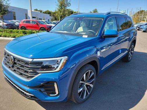 2026 Volkswagen Atlas 2.0T SEL Premium R-Line
