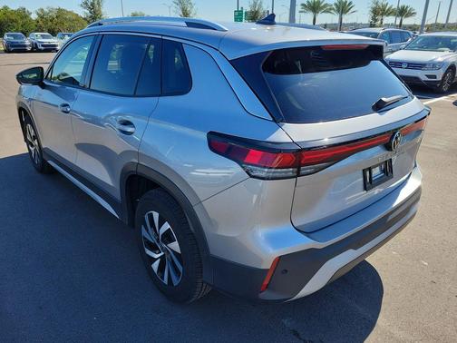 2025 Volkswagen Tiguan 2.0T S