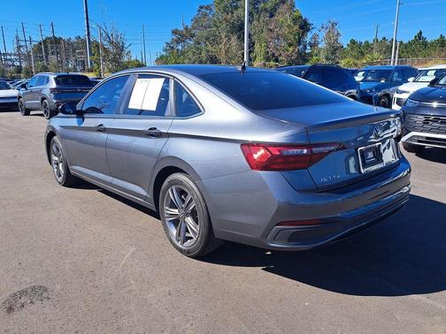 2022 Volkswagen Jetta 1.5T SE