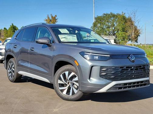 2025 Volkswagen Tiguan 2.0T S