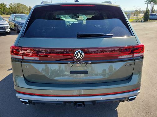 2026 Volkswagen Atlas 2.0T Peak Edition