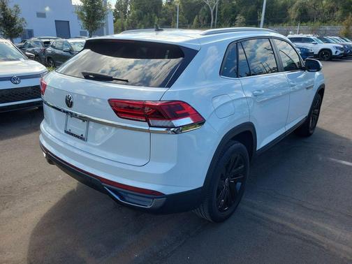 2021 Volkswagen Atlas Cross Sport 3.6L V6 SE w/Technology