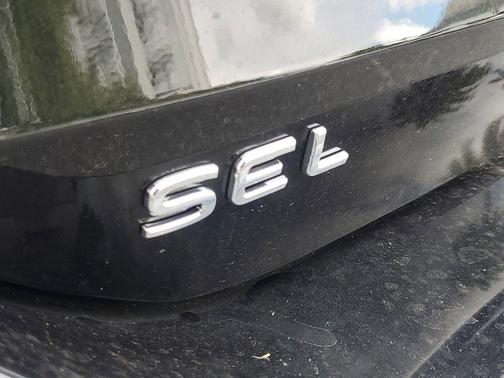 2025 Volkswagen Tiguan 2.0T SEL R-Line