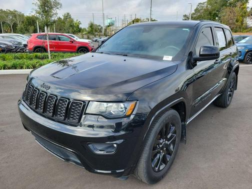 2018 Jeep Grand Cherokee Altitude