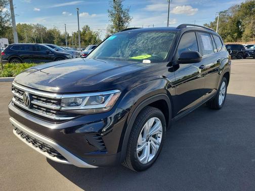 2023 Volkswagen Atlas 3.6L SE w/Technology