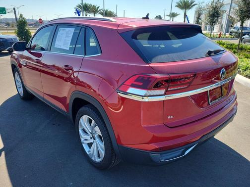 2021 Volkswagen Atlas Cross Sport 2.0T SE w/Technology