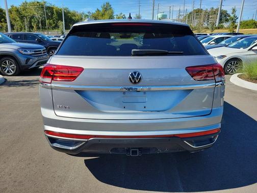2022 Volkswagen Atlas Cross Sport 3.6L V6 SE w/Technology