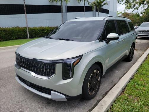 Ivory Silver 2026 Kia Carnival EX