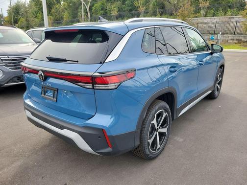 2025 Volkswagen Tiguan 2.0T SE