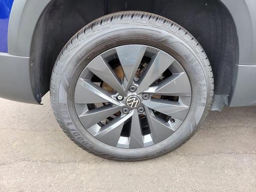 2023 Volkswagen Taos 1.5T S