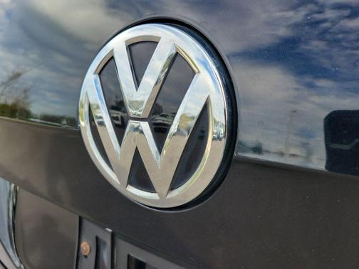 2017 Volkswagen Golf Alltrack TSI S