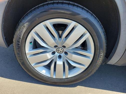 2019 Volkswagen Atlas 3.6L SE w/Technology