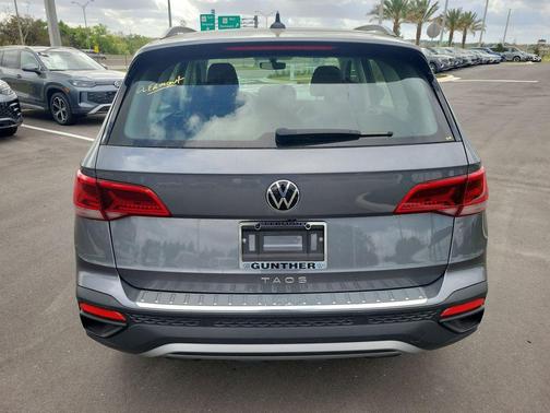 2023 Volkswagen Taos 1.5T S