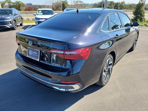 2022 Volkswagen Jetta 1.5T SEL