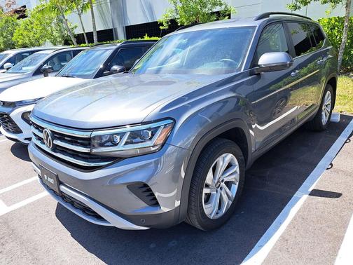 2022 Volkswagen Atlas 3.6L SE w/Technology