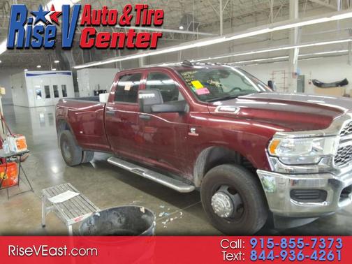 2024 RAM 3500 Tradesman Crew Cab 4WD DRW