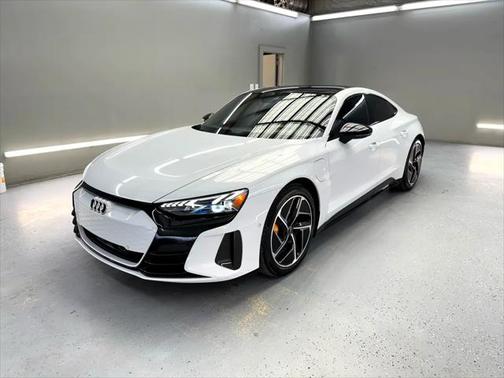 2024 Audi RS e-tron GT GT quattro